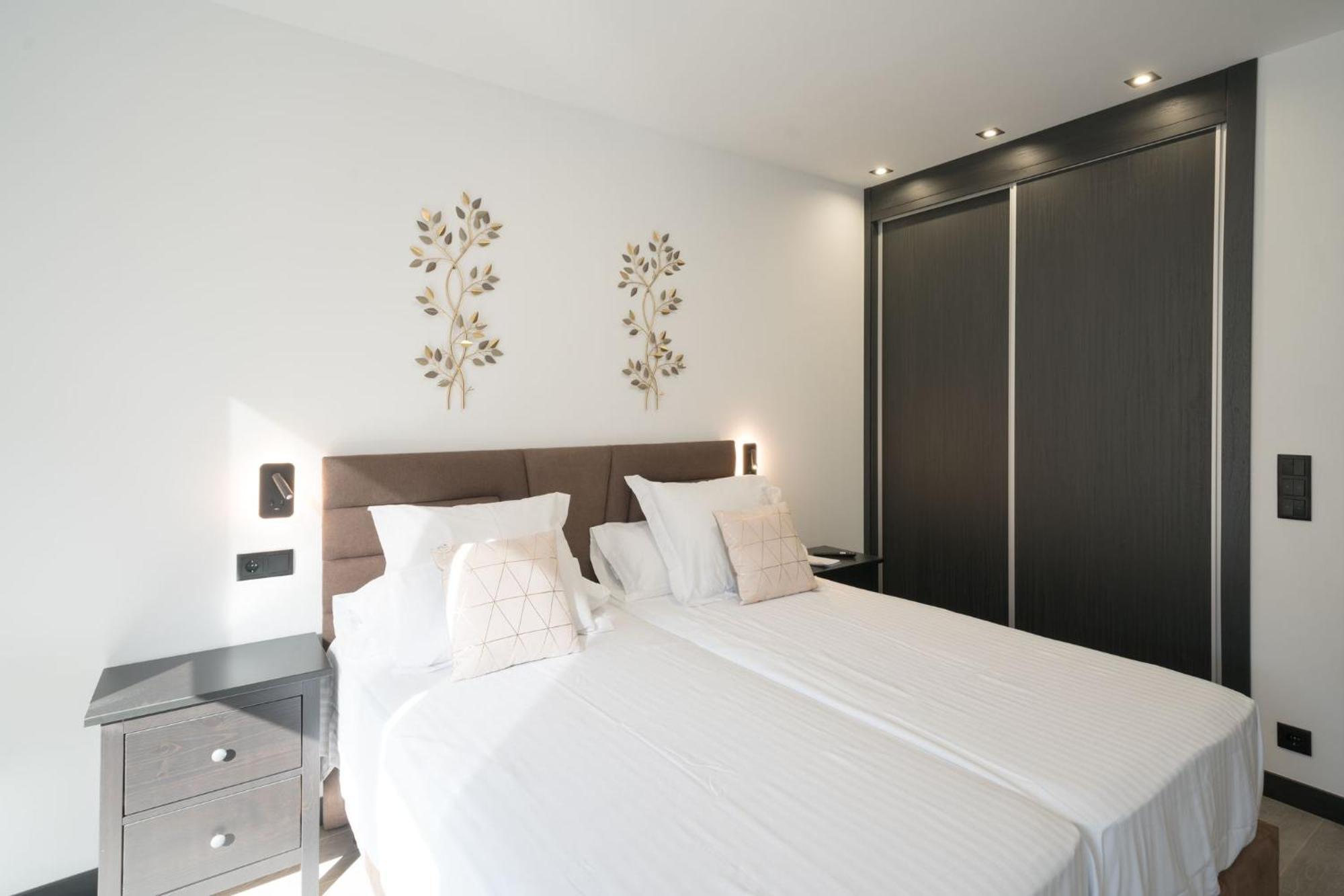 Apartamentos Go La Circular-Parking Gratuito Вальядолід Екстер'єр фото